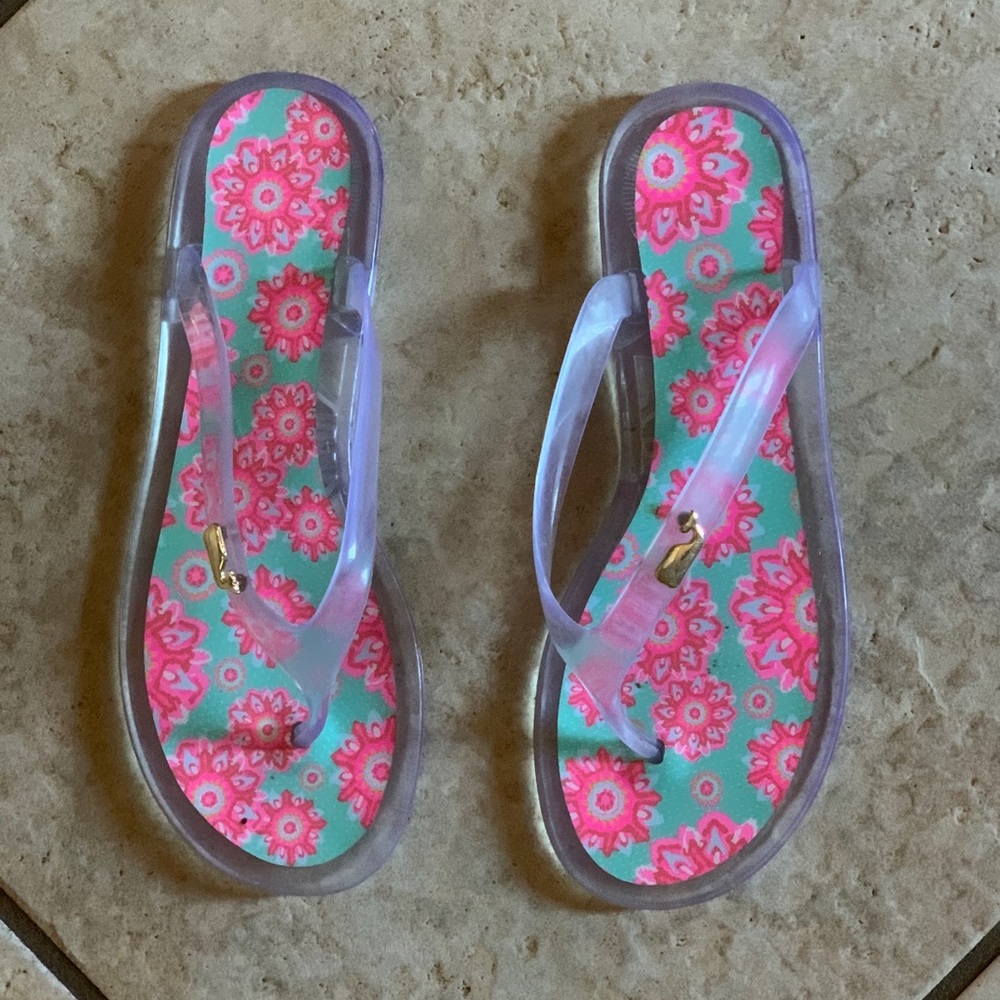 Vineyard Vines rubber sandals size 8